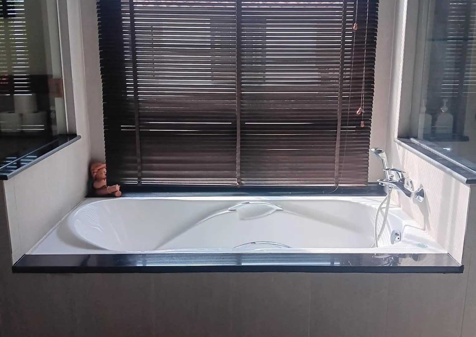 112-3 Angsana Laguna Village 4 Bedroom Phuket